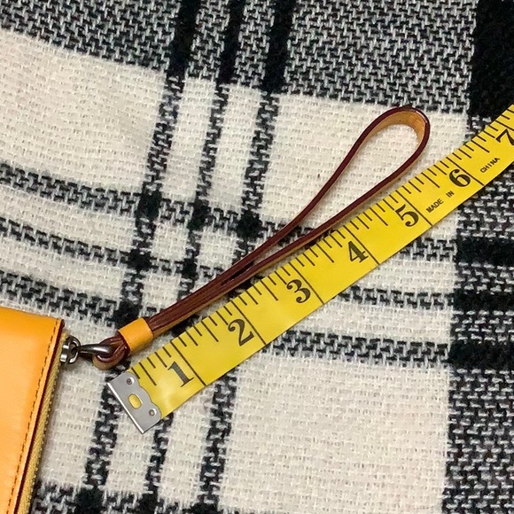 Coach x Disney skateboarding Mickey Mouse zip corner wallet - Picture 9 of 9